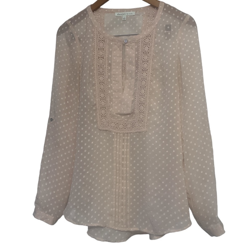 Daniel Rainn Size Small polka dot light pink/cream long sleeve blouse